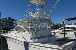 SawBones 37ft Luhrs Yacht For Sale