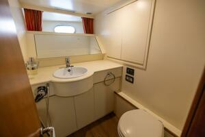 DREAMCHASER 94ft Ferretti Yachts Yacht For Sale