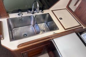 Offline 32ft Island Packet Yacht For Sale