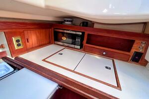 Offline 32ft Island Packet Yacht For Sale