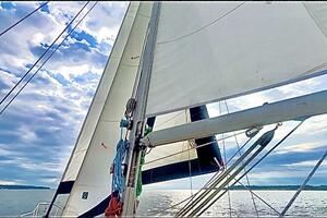 Offline 32ft Island Packet Yacht For Sale