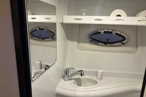 26ft Crownline Yacht For Sale