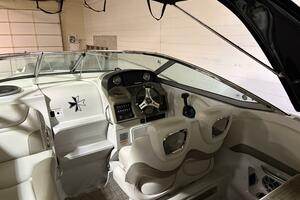 26ft Crownline Yacht For Sale