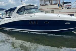 2007 Sea Ray 380 DA thumbnail 1