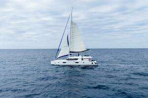 2017 Fountaine Pajot Victoria 67 thumbnail 3
