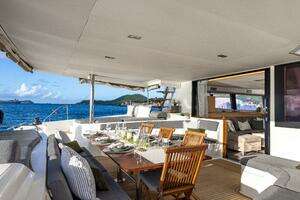 2017 Fountaine Pajot Victoria 67 thumbnail 19