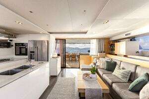 2017 Fountaine Pajot Victoria 67 thumbnail 28