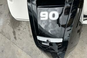 17ft Bayliner Yacht For Sale