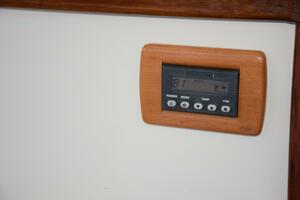 EAGLES NEST 32ft Whiticar Yacht For Sale