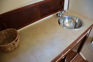 EAGLES NEST 32ft Whiticar Yacht For Sale