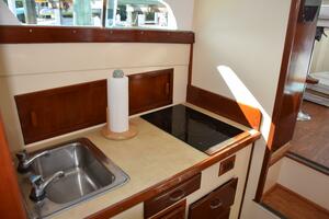 EAGLES NEST 32ft Whiticar Yacht For Sale