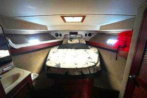 1986 Chris-Craft 422 COMMANDER thumbnail 17