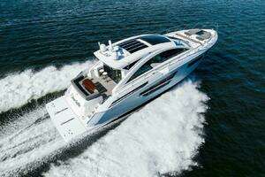 2019 Cruisers Yachts 60 Cantius thumbnail 70