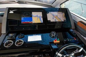 2019 Cruisers Yachts 60 Cantius- AFTER FIVE