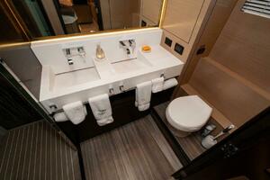 2019 Cruisers Yachts 60 Cantius- AFTER FIVE