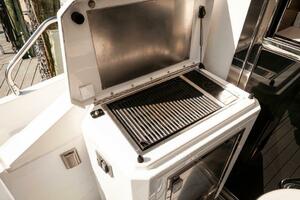 2019 Cruisers Yachts 60 Cantius- AFTER FIVE