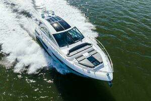 2019 Cruisers Yachts 60 Cantius thumbnail 74