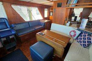 1987 DeFever 48 Tri Cabin thumbnail 29
