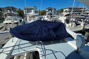 1987 DeFever 48 Tri Cabin thumbnail 11