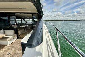 2017 Princess V58 thumbnail 54