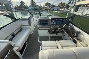 33ft Formula Yacht For Sale