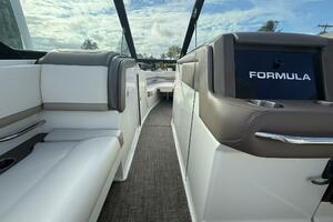 33ft Formula Yacht For Sale