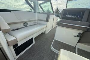 33ft Formula Yacht For Sale