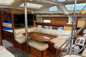 45ft Hunter Yacht For Sale
