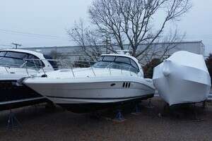 2007 Sea Ray 400 Sundancer thumbnail 2
