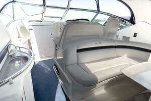 2007 Sea Ray 400 Sundancer thumbnail 19