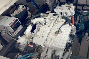 2007 Sea Ray 400 Sundancer thumbnail 29
