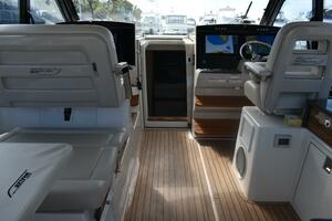 41FT (12.5M) BOSTON WHALER