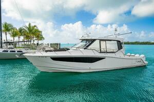 41FT (12.5M) BOSTON WHALER