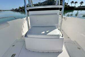 2005 Century 3200 Center Console thumbnail 27