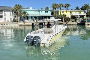 Photo 5898637 for 2005 Century 3200 Center Console  