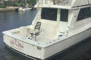 1994 Viking 50' Convertible Sportfish thumbnail 14
