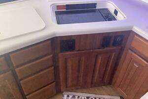 1994 Viking 50' Convertible Sportfish thumbnail 21