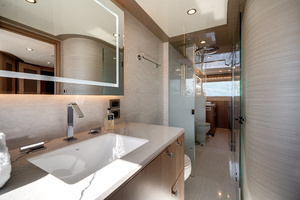 2025 Ocean Alexander 28L thumbnail 41