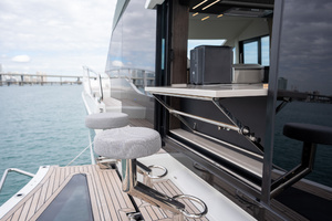 2025 Galeon 560 FLY thumbnail 57