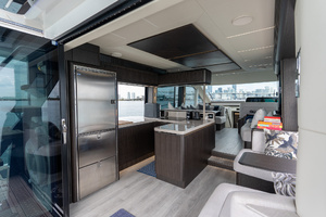2025 Galeon 560 FLY thumbnail 54