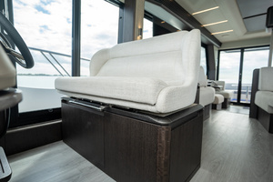 2025 Galeon 560 FLY thumbnail 28