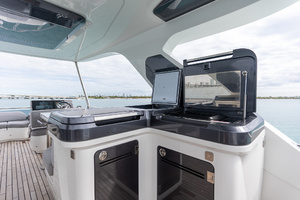 2025 Galeon 560 FLY thumbnail 60