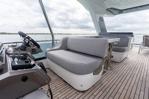 2025 Galeon 560 FLY thumbnail 64