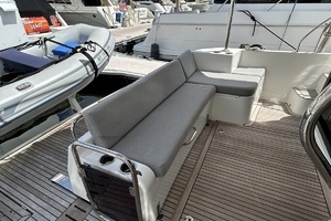2022 Beneteau ST thumbnail 21