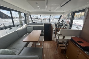 2022 Beneteau ST thumbnail 30