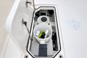 27ft Belzona Yacht For Sale