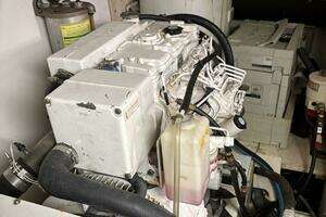 1999 Ferretti Yachts 80 RPH thumbnail 28