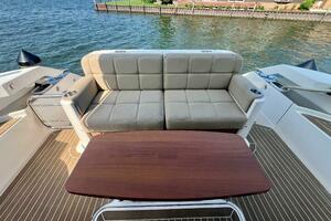 40FT (12.4M) TIARA YACHTS