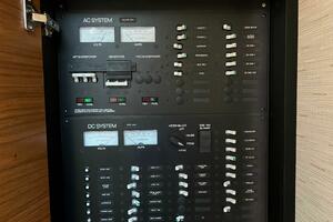 40FT (12.4M) TIARA YACHTS