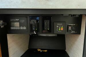 40FT (12.4M) TIARA YACHTS